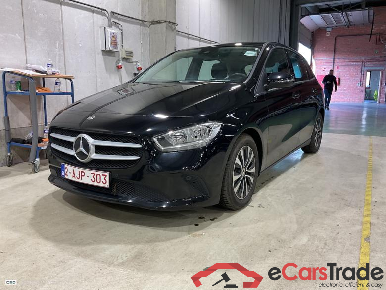 MERCEDES-BENZ B-CLASS 2.0 B 180 D BUSINESS SOLUTION