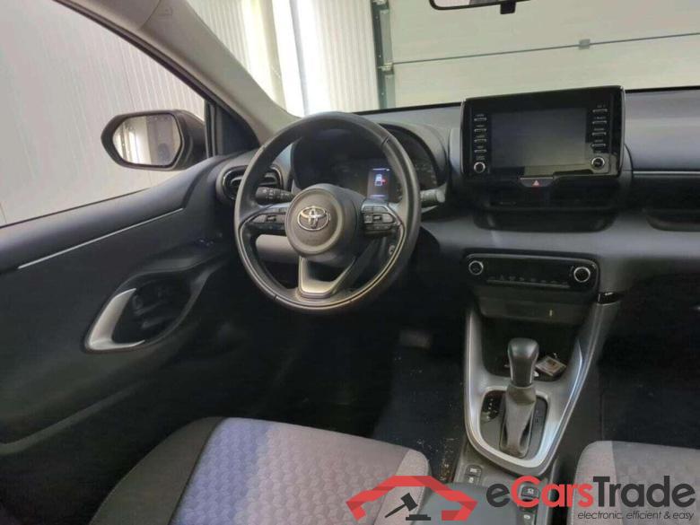 TOYOTA Yaris 1.5 Hyb. Active #3
