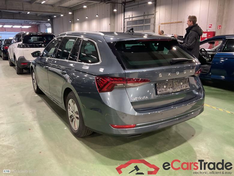 SKODA OCTAVIA COMBI 1.5 TSI ACT 110KW CLEVER #3