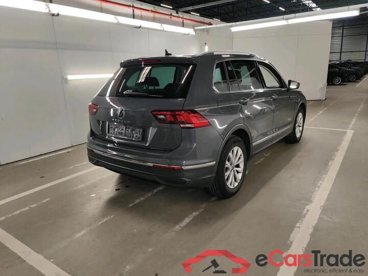 Volkswagen Tiguan Tiguan 1.5 TSI DSG Life Business 110kW/150pk  5D/P Auto-7 - CO2 incomplet #4