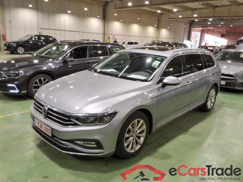 VOLKSWAGEN Passat 1.5 TSI OPF MSQ VARIANT ELEGANCE BUSINES #1