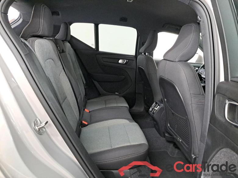 VOLVO XC40 1.5 T2 CORE AUTO #6