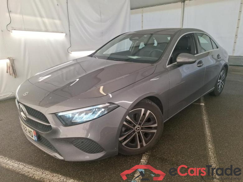 MERCEDES-BENZ Classe A Berline / 2022 / 4P / Berline A 180 d Business Line 8G-DCT