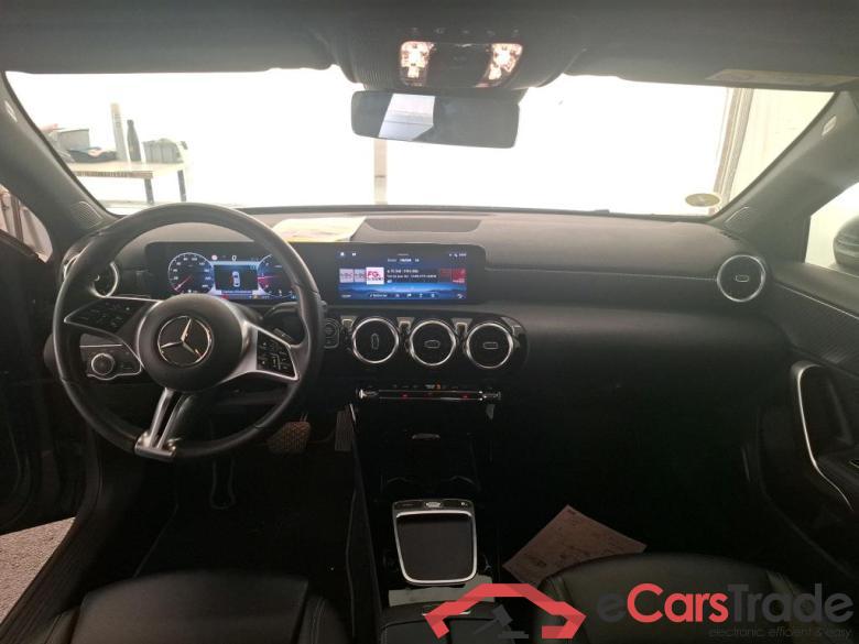 MERCEDES-BENZ Classe A Berline / 2022 / 4P / Berline A 180 d Business Line 8G-DCT #5