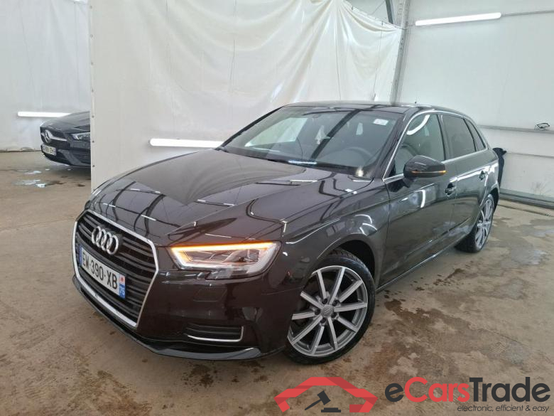 AUDI A3 Sportback 5p Berline 1.5 TFSI 150 COD S TRONIC DESIGN LUXE