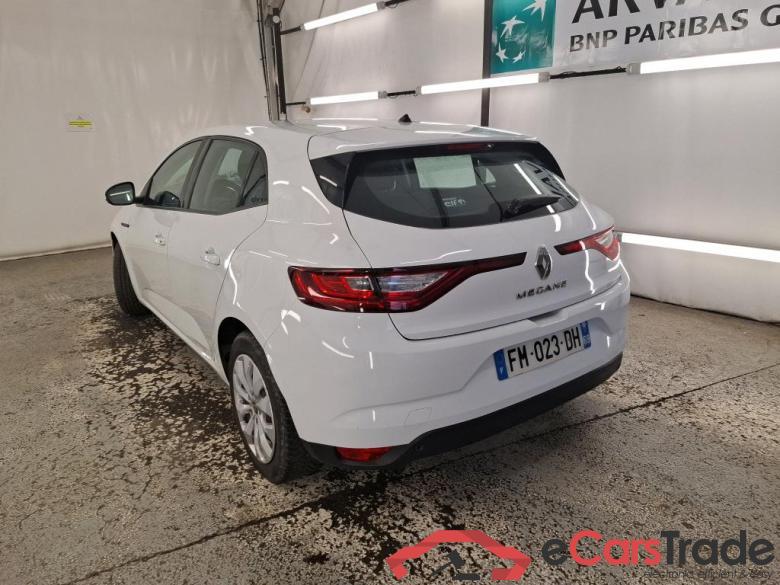 Megane IV Berline 5pt. Société Air Nav 1.5 dCi 90CV BVM6 E6 #2