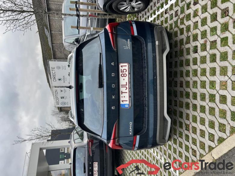 SKODA Kamiq Kamiq Clever 1,0 TSI 81 KW 6-speed mech. #1