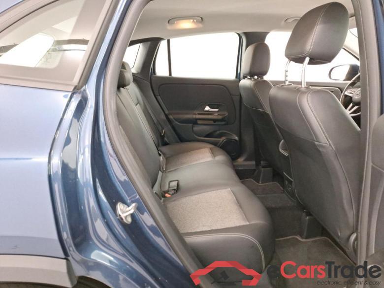 MERCEDES-BENZ GLA 2.0 GLA 180 D DCT BUSINESS SOLUTION ESS #6