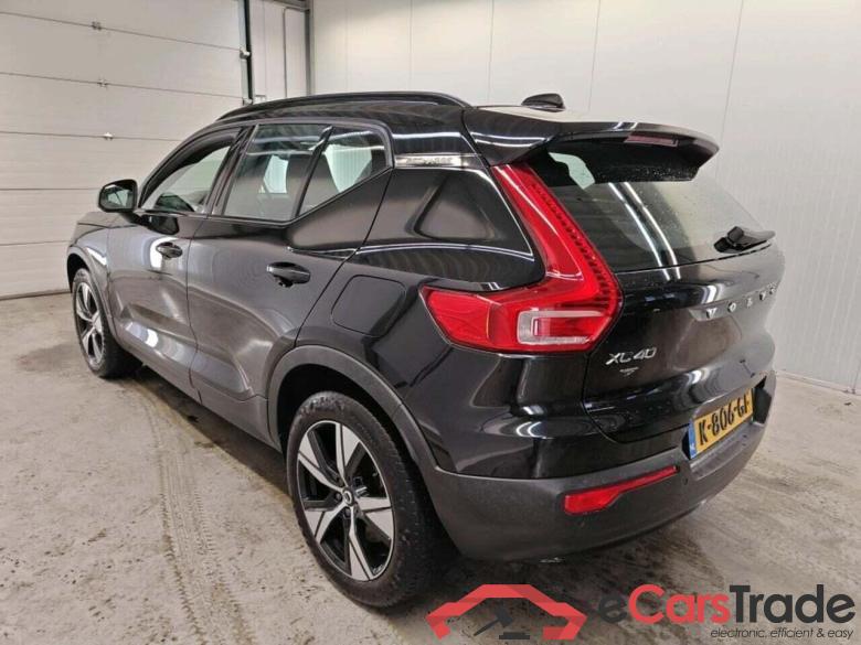 VOLVO XC40 Recharge P8 AWD RDes #6