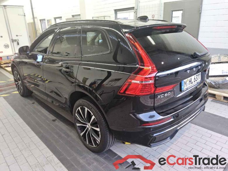 Volvo XC60 (03.2017->) DE - SUV5 B5 (Benzin) AWD EU6d, Ultimate Dark Mild-Hybrid (EURO 6d), (Facelift) #4