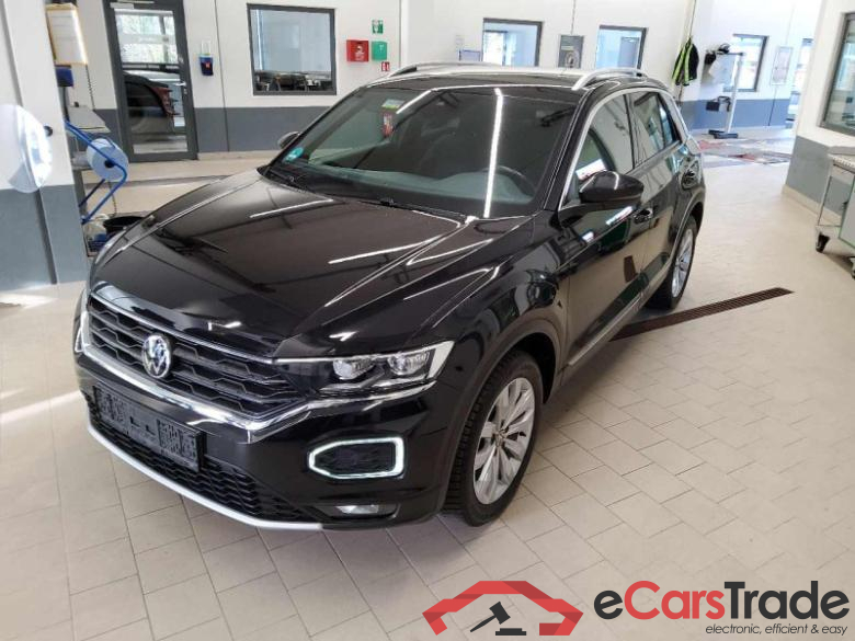 Volkswagen T-Roc (A11)(09.2017->2021) DE - SUV5 1.5 TSI EU6d, Sport OPF (EURO 6d), 2020 - 2022