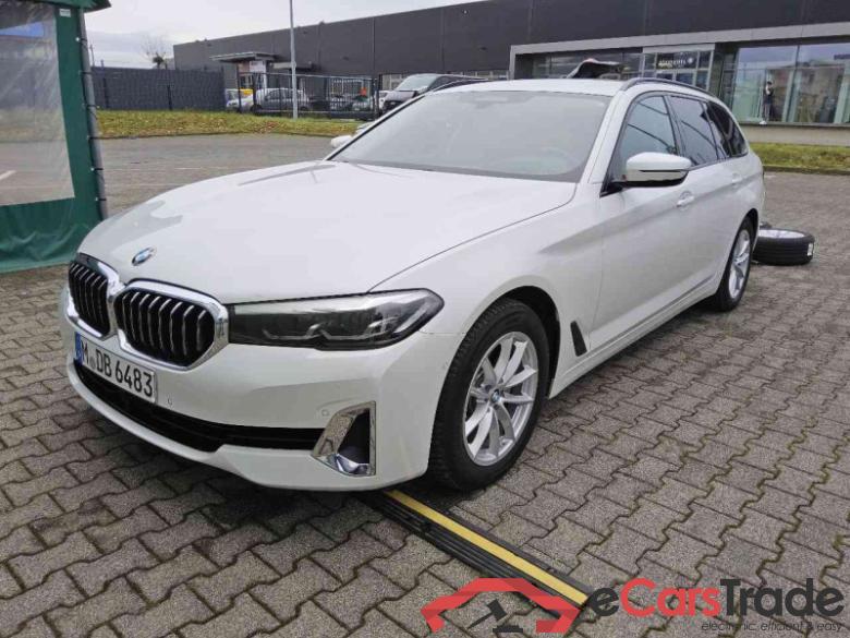 BMW 5 Touring (G31)(2017->) DE - Kb5 520 d Mild-Hybrid EU6d, xDrive Luxury Line (EURO 6d), (Facelift) 2020 - #1