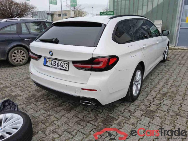 BMW 5 Touring (G31)(2017->) DE - Kb5 520 d Mild-Hybrid EU6d, xDrive Luxury Line (EURO 6d), (Facelift) 2020 - #3