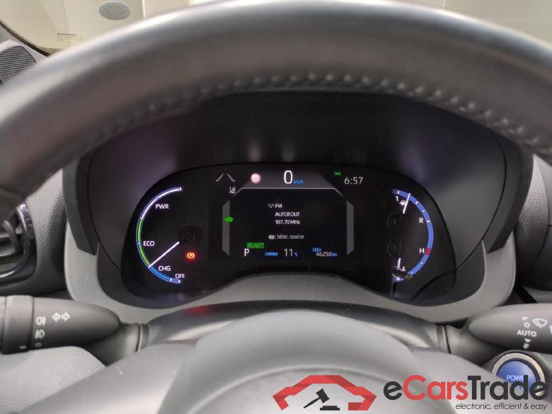 TOYOTA Yaris Cross Hybride / 2021 / 5P / SUV 1.5 HYBRID 116H TRAIL AUTO #6