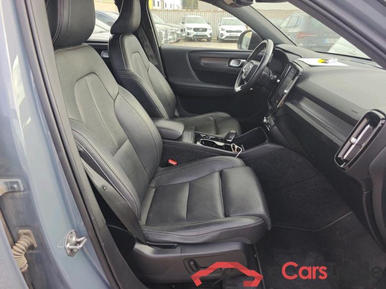 VOLVO XC40 / 2017 / 5P / todoterreno 2.0 D4 AWD R-Design Auto #6