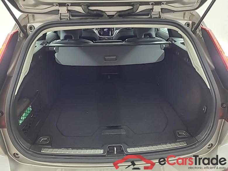 VOLVO V60 B3 Automaat Momentum 5D 120kW #5