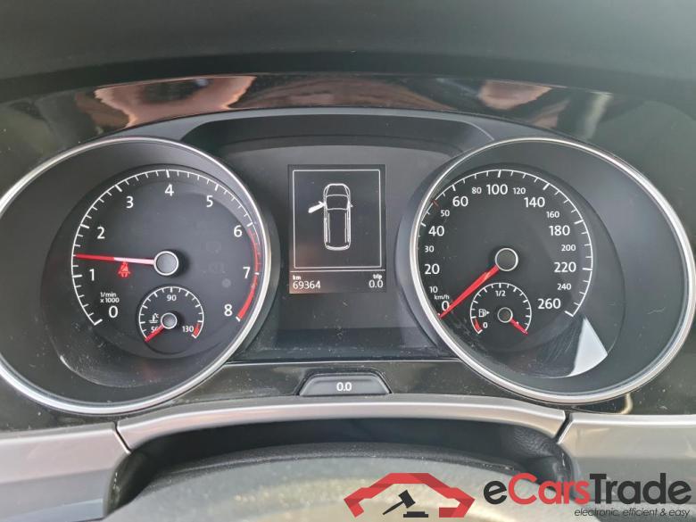 VOLKSWAGEN - VW  TOURAN TSi 150PK DSG Trendline Pack Business & Nav Discover Media & Two Individual Rear Seats On Third Row & Power Tailgate & Rear PDC   * PETROL * #5