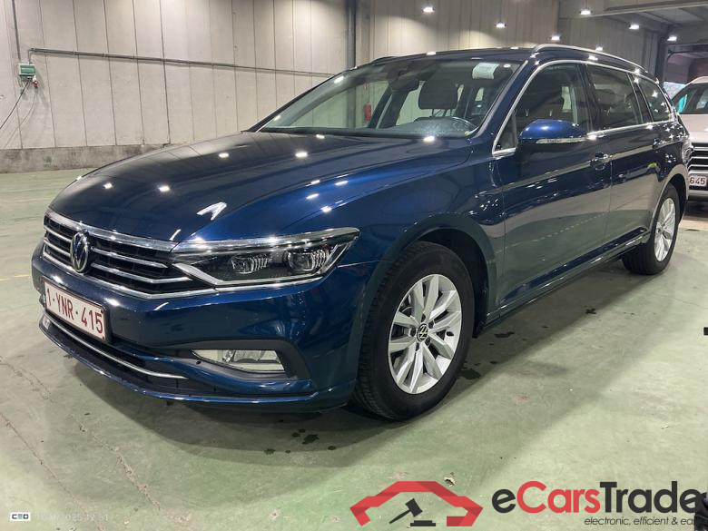 VOLKSWAGEN PASSAT VARIANT 1.6 TDI SCR MSQ VARIANT STYLE BUSINESS
