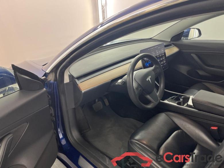 Tesla Model 3 Standard RWD Plus 60 kWh #5