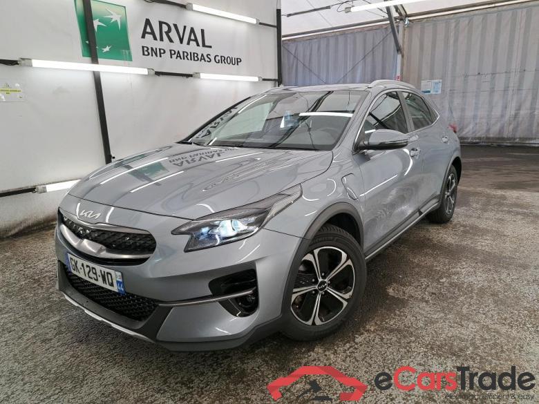 KIA XCeed / 2019 / 5P / Crossover 1.6 GDI ISG ISG PHEV ACTIVE BUS DCT6 #1