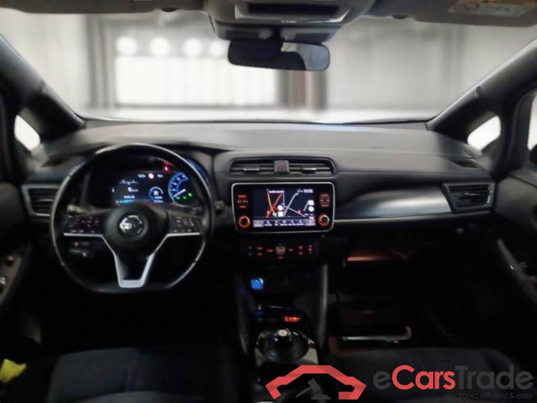 NISSAN LEAF / 2017 / 5P / BERLINA ACENTA 40KWH #3