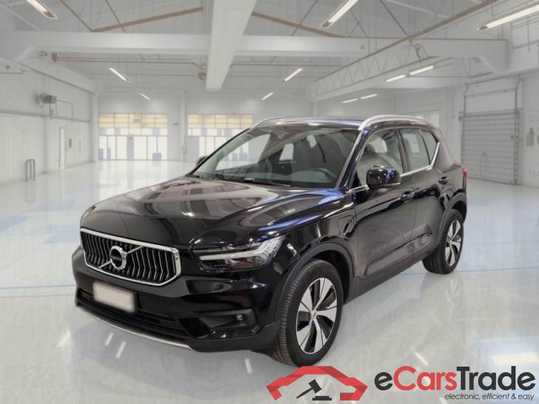 VOLVO XC40 / 2017 / 5P / SUV T5 PLUG-IN HYBRID RECH INSCRIP EXPR MY21 #1