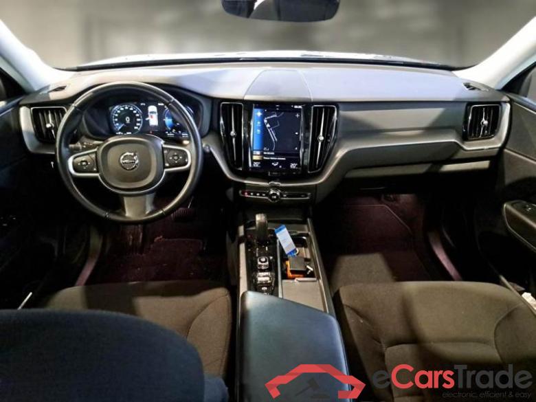 VOLVO XC60 / 2017 / 5P / SUV T6 PLUG-IN AWD AUTO RECHARGE INS. EXP #3