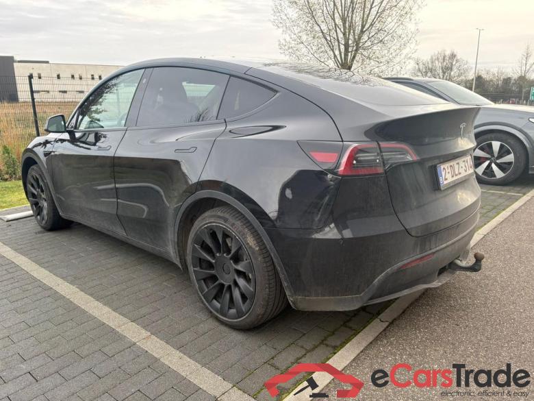 TESLA Model Y Model Y 72.5 kWh Dual Motor Performance (377 kW) #3