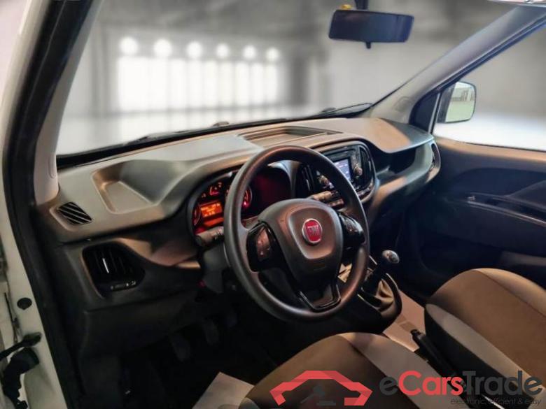 FIAT DOBLÒ CARGO / 2014 / 5P / COMBI CH1 LOUNGE 1.3 MJET 95CV E6D N1 #3