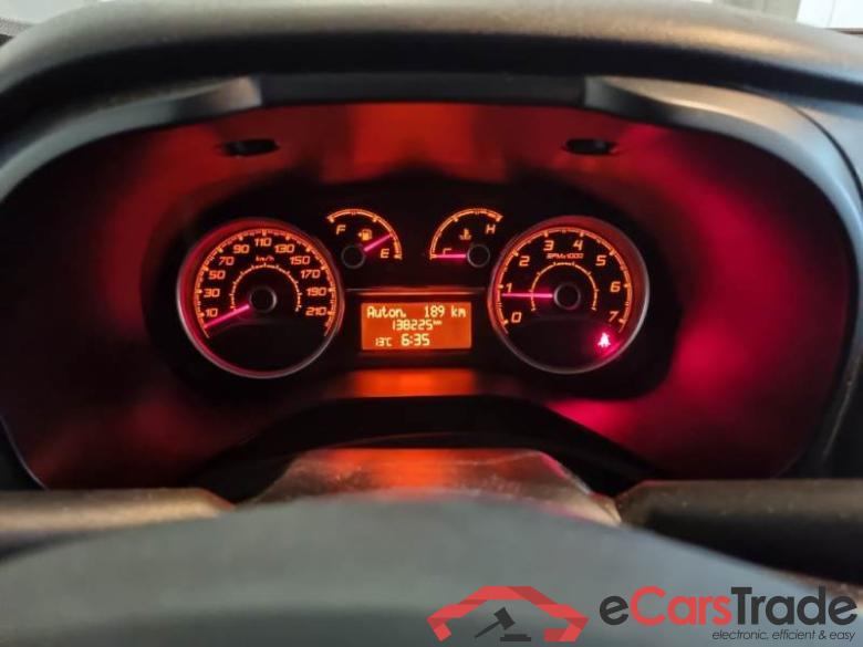 FIAT DOBLÒ CARGO / 2014 / 5P / COMBI CH1 LOUNGE 1.3 MJET 95CV E6D N1 #4