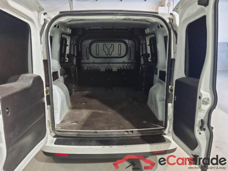 FIAT DOBLÒ CARGO / 2014 / 5P / COMBI CH1 LOUNGE 1.3 MJET 95CV E6D N1 #5