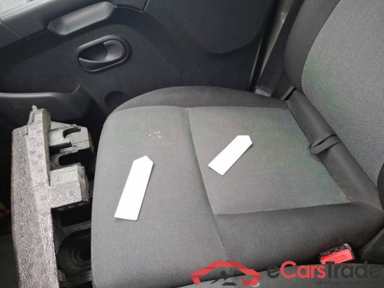 RENAULT MASTER 2.3 ENERGY BLUE DCI L2H2 CONFO #6