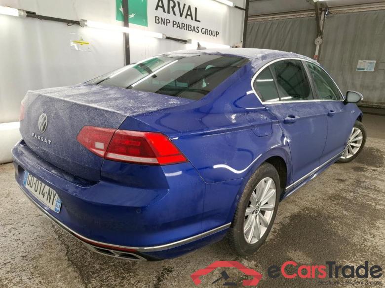 VOLKSWAGEN Passat / 2019 / 4P / Berline 2.0 TDI 150 SCR DSG7 LOUNGE #3