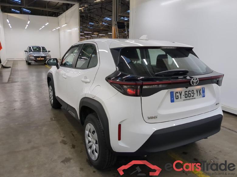 TOYOTA Yaris Cross Hybride / 2021 / 5P / SUV 1.5 HYBRID 116H DYNAMIC AUTO #2