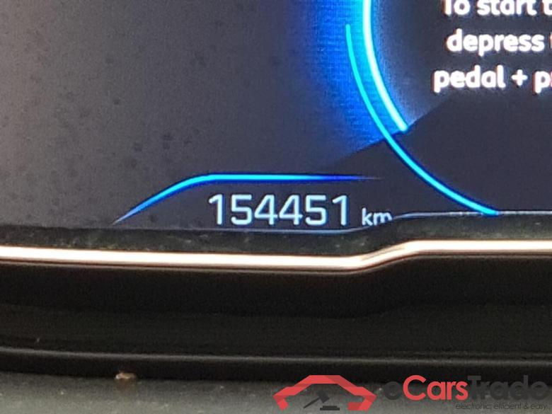 PEUGEOT 5008 1.2 PureTech Allure #4