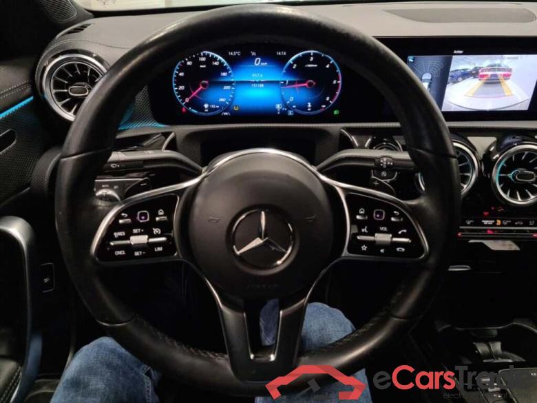 MERCEDES-BENZ CLA-klasse 200D  Bns Sol. Luxury AUT #6