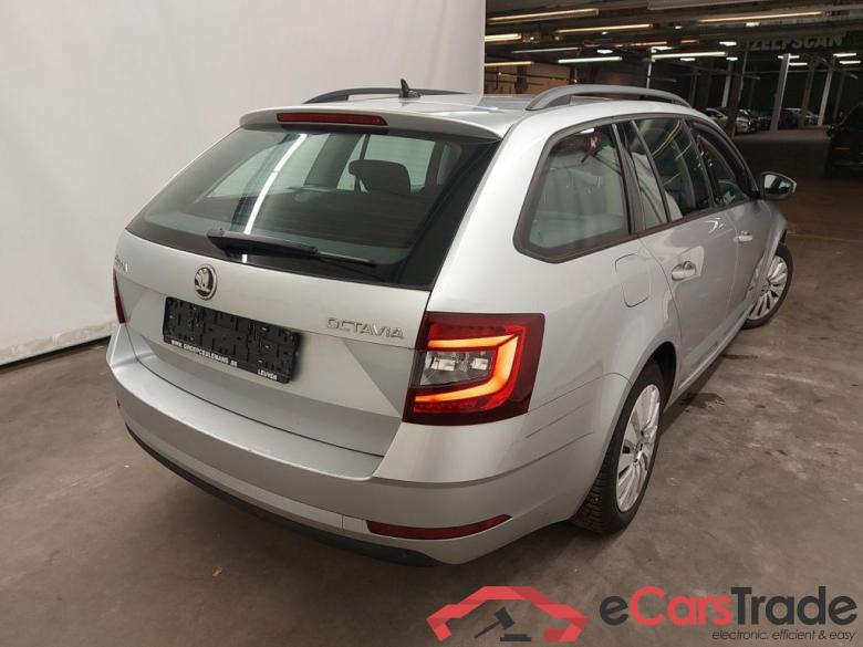 Skoda Octavia Combi 1.6 CRTDI GreenTec 85kW Ambition 5d #2