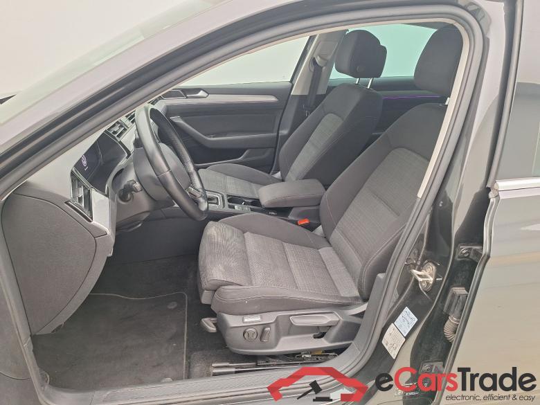 VW, Passat FL'19, Volkswagen Passat 1.5 TSI Style Business DSG 4d #3