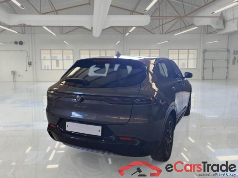 ALFA ROMEO TONALE / 2022 / 5P / SUV 1.6 DIESEL 130CV TCT6 TI #2