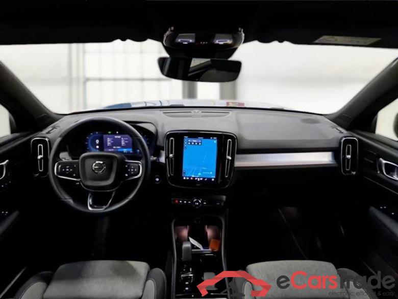 VOLVO XC40 / 2021 / 5P / SUV B3 AUTOMATICO PLUS DARK #3