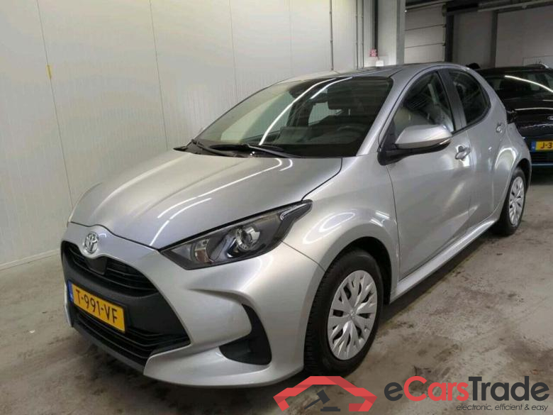 TOYOTA Yaris 1.5 VVT-i Active