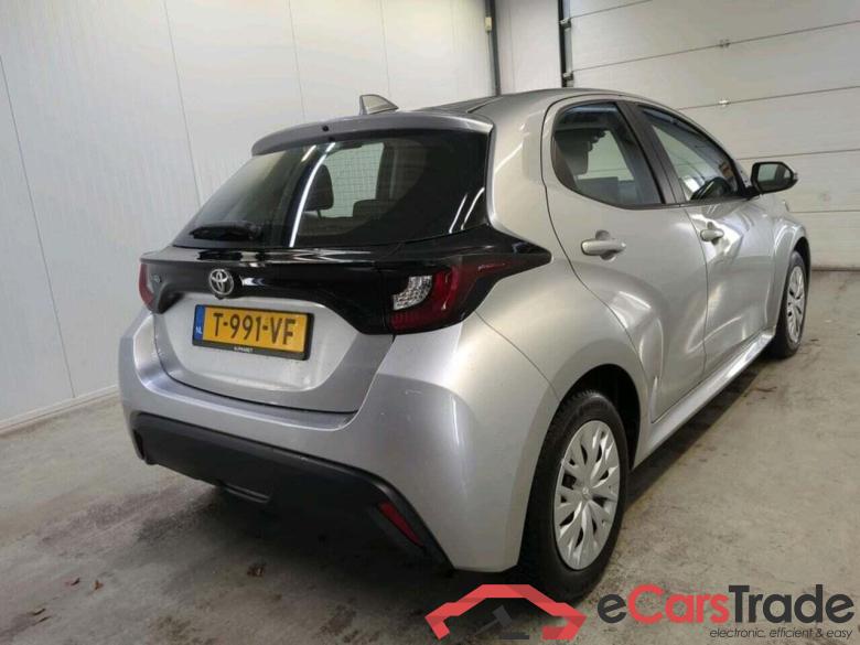 TOYOTA Yaris 1.5 VVT-i Active #2