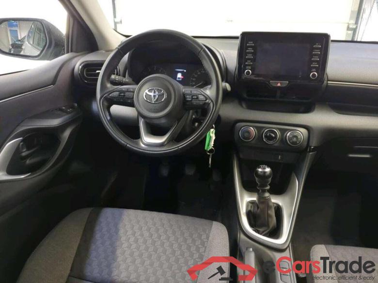 TOYOTA Yaris 1.5 VVT-i Active #3
