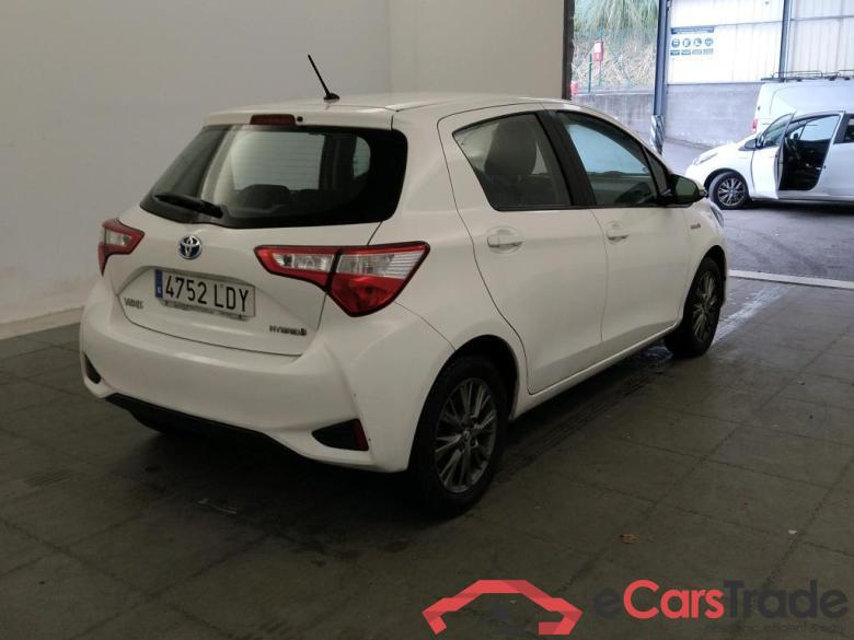TOYOTA Yaris / 2017 / 5P / berlina con portón 1.5 100H Active #2