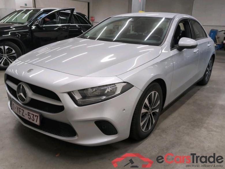 MERCEDES - MER A BERLINE 180d 116PK 7G-DCT Business Solution & Smartphone Integration #1