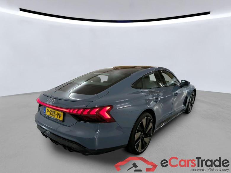 AUDI e-tron GT 350 kW #6