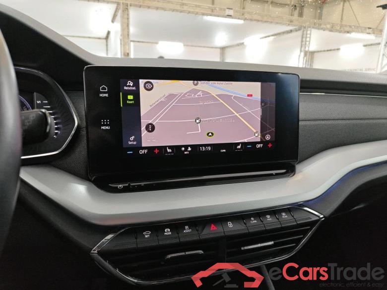 SKODA Octavia Combi 110 kW #3