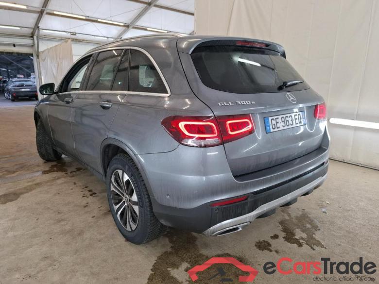 MERCEDES-BENZ GLC / 2019 / 5P / SUV 2.0 GLC 300 E BUSINESS LINE 4MATIC #2