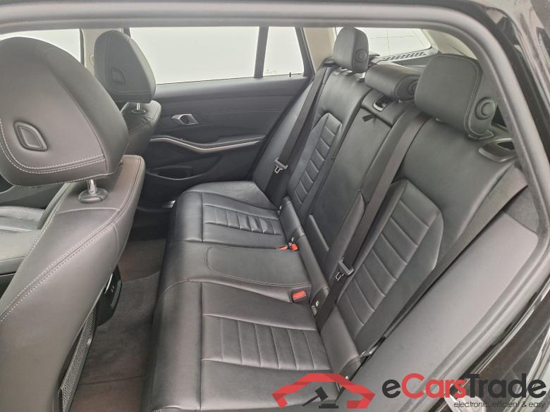 BMW, 3-serie Touring '18, BMW 3 Reeks Touring 318dA (100 kW) 5d #4