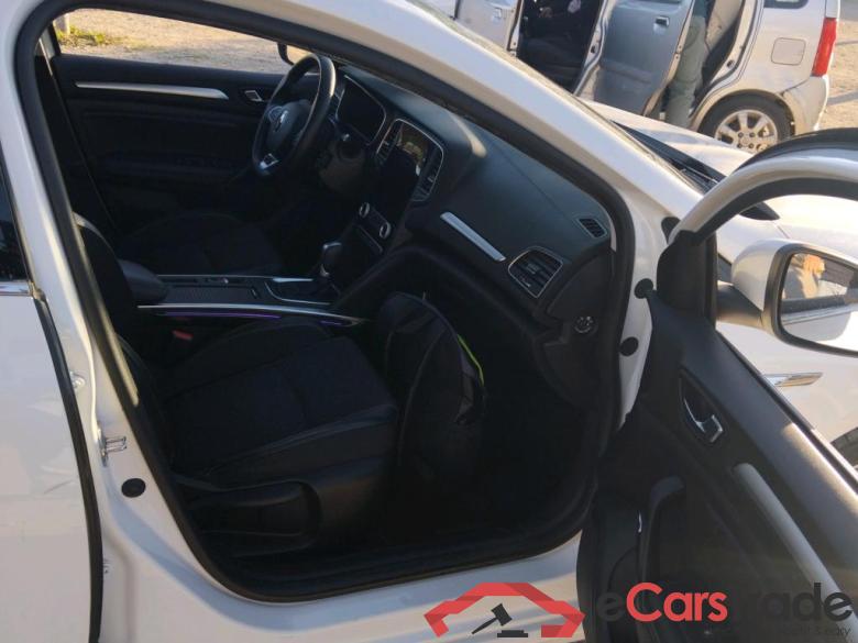 RENAULT Mégane / 2020 / 5P / familiar S.T. Techno Blue dCi 85 kW (115CV) EDC #6